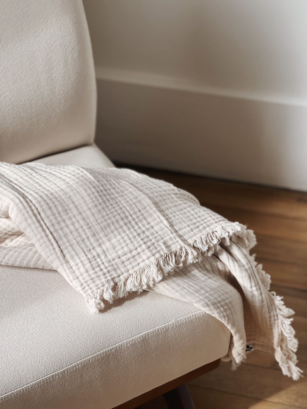 lit-rotin-corbeille-vintage-selectionm